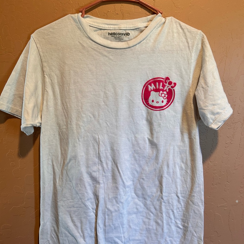 Hello Kitty Hot Topic T-shirt